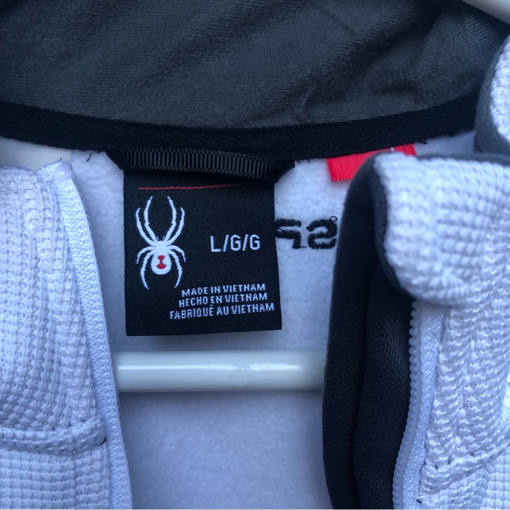Spyder women’s zip up large white and grey 🤍 - Picture 6 of 9